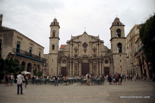 Plaza Catedral in old havana