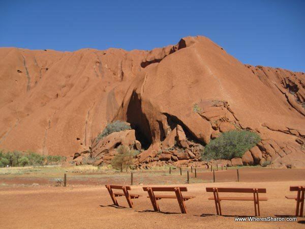 Walking track up Uluru