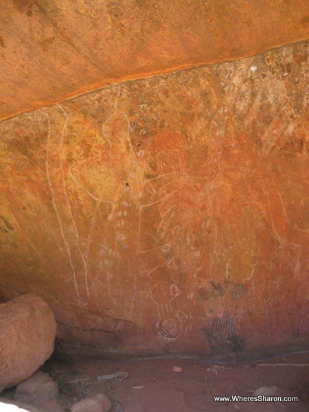 rock painting at Uluru