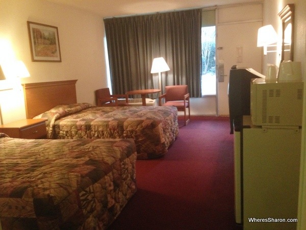 inside of motel room in motel 6 columbia