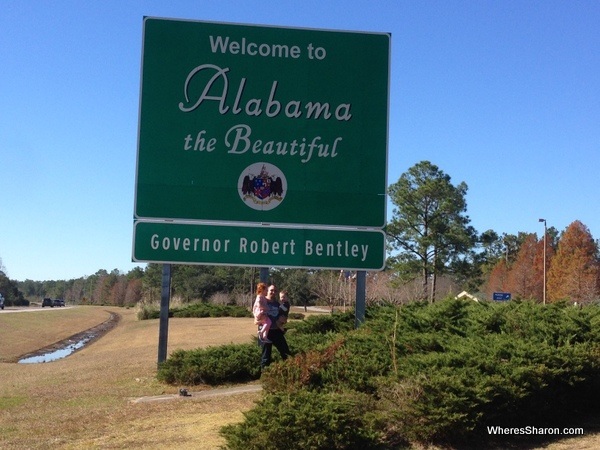 State sign welcoming us to Alabama