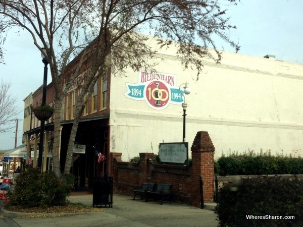 outside of Biedenharn Coca-Cola Museum