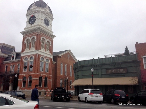 town hall and mystic grill in covington GA vampire diaries