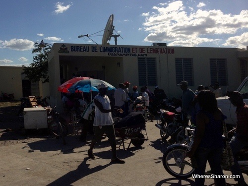 The Haitian border post crossing