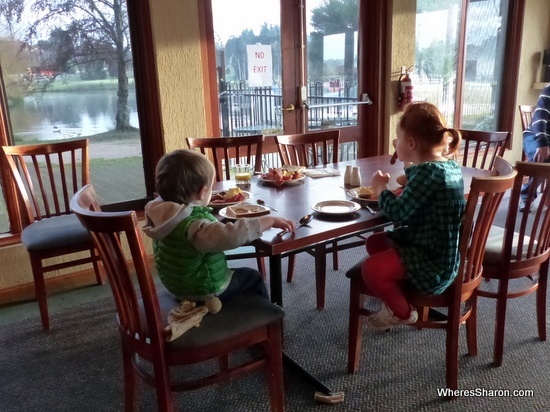 breakfast at the Aspect Tamar Valley Resort