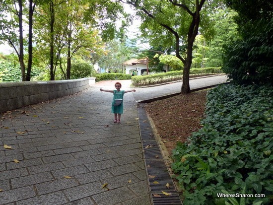 Fort Canning behind Hotel Fort Canning