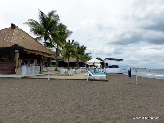 Spice Beach Club in Lovina