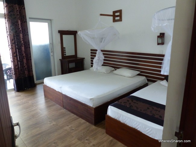 Manel Guest House triple room best accommodation in Polonnaruwa