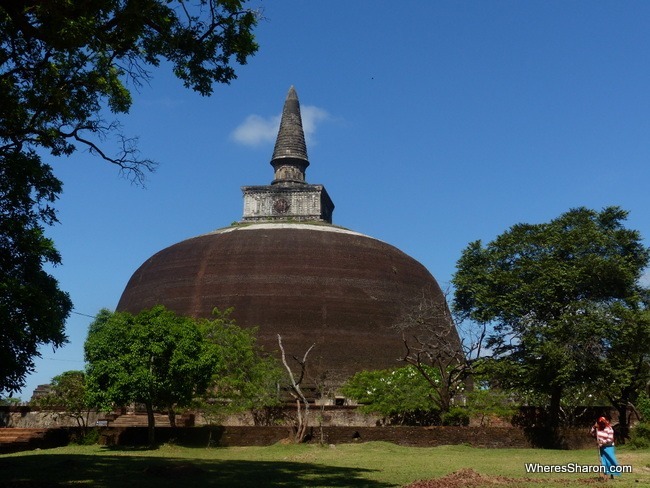 Rankot Vihara Polonnaruwa