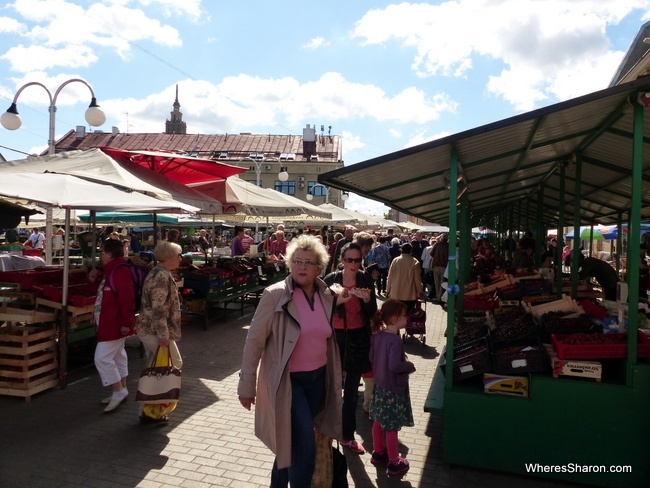 central market place to visit in Riga