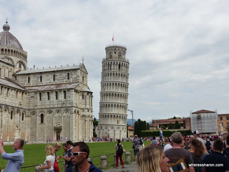 Leaning tower of Pisa with kids