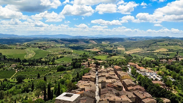 Awesome places to visit in tuscany family travel blog travel ... Airbnb san gimignano