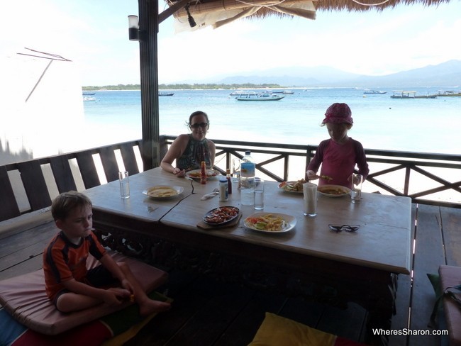 eating in the Gili Islands