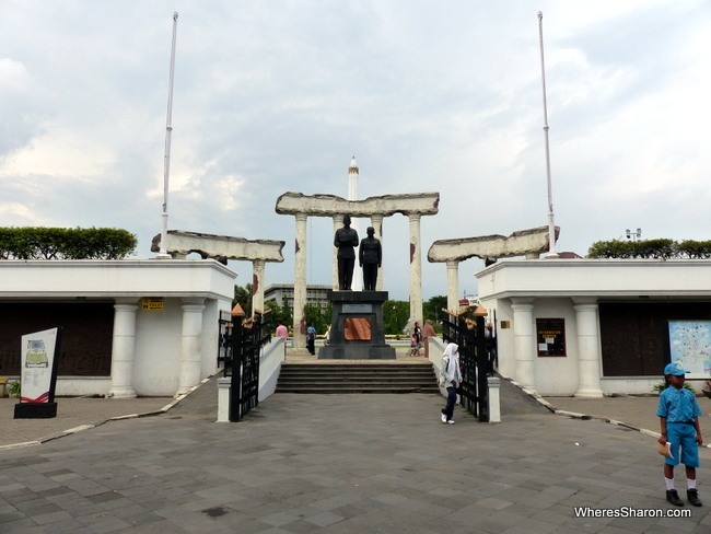 Surabaya Heroes Monument entrance