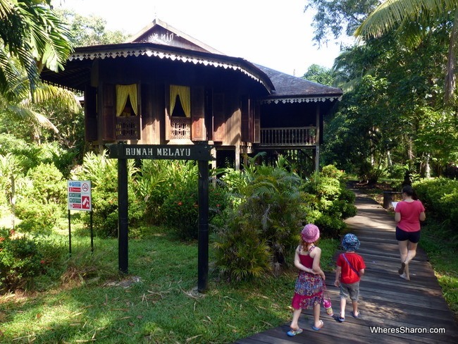 what to do in kuching sarawak Cultural Village