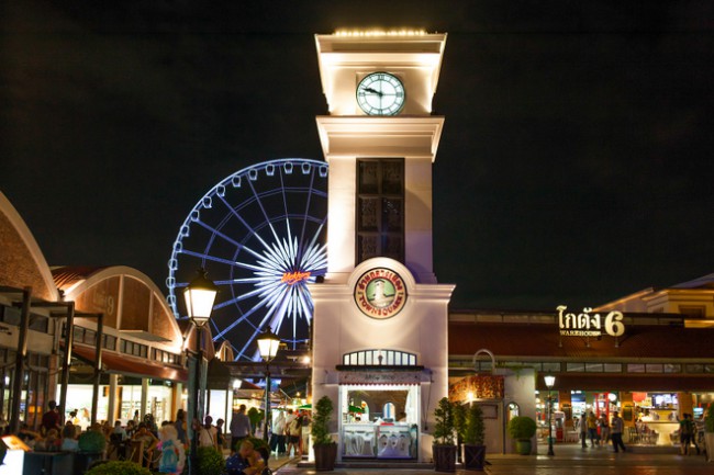 Asiatique riverfront night market in Bangkok, Thailand