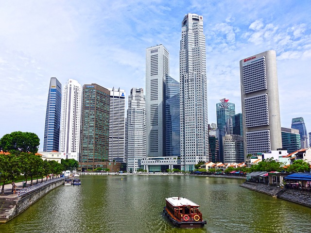 kids activity in singapore with a bumboat cruise