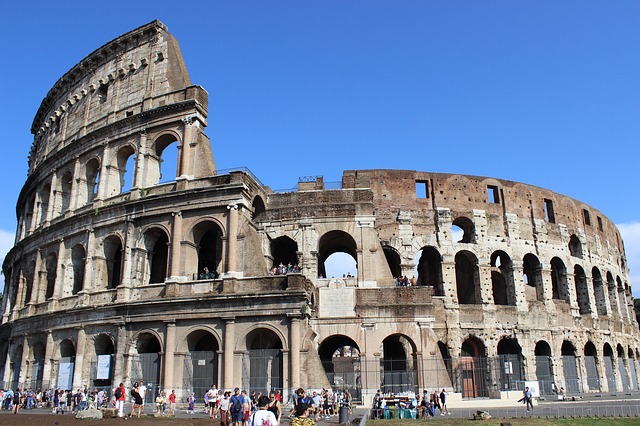 Colosseum in Rome for kids