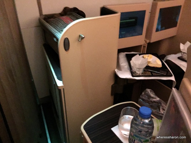  Etihad A330 business class bassinet