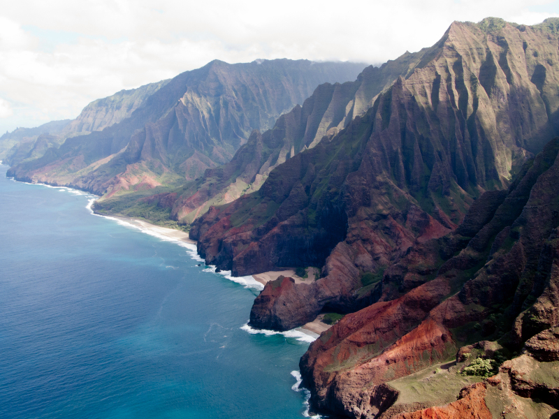 Na Pali in Kauai hawaii kids activities