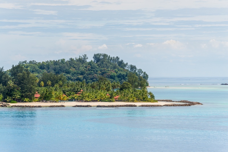 tourist places in mahe Ste Anne Marine National Park